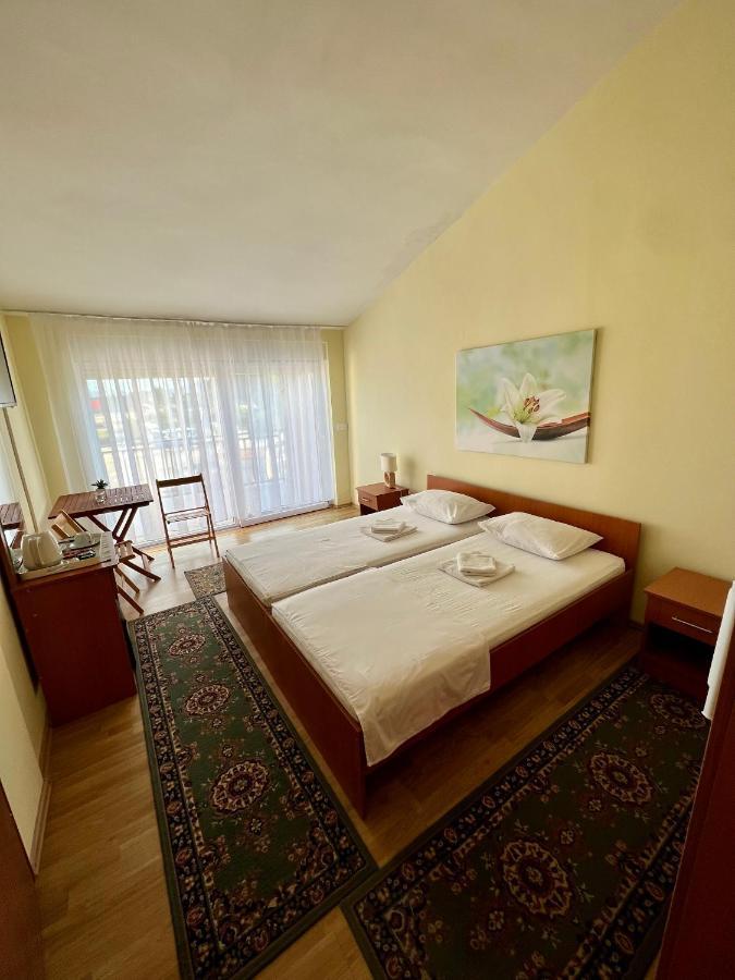 Rooms Salvia Плоче Екстер'єр фото